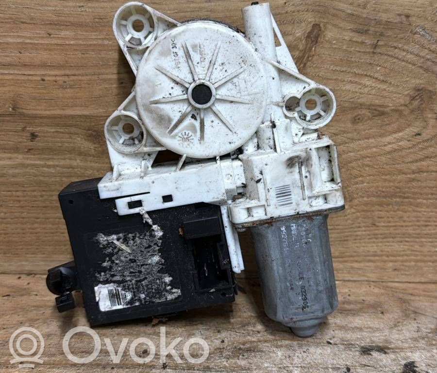 Volvo V50 Mechanizm podnoszenia szyby tylnej bez silnika 