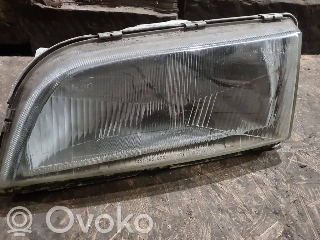 Volvo S40, V40 Headlight/headlamp 