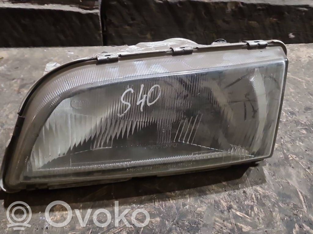 Volvo S40, V40 Headlight/headlamp 