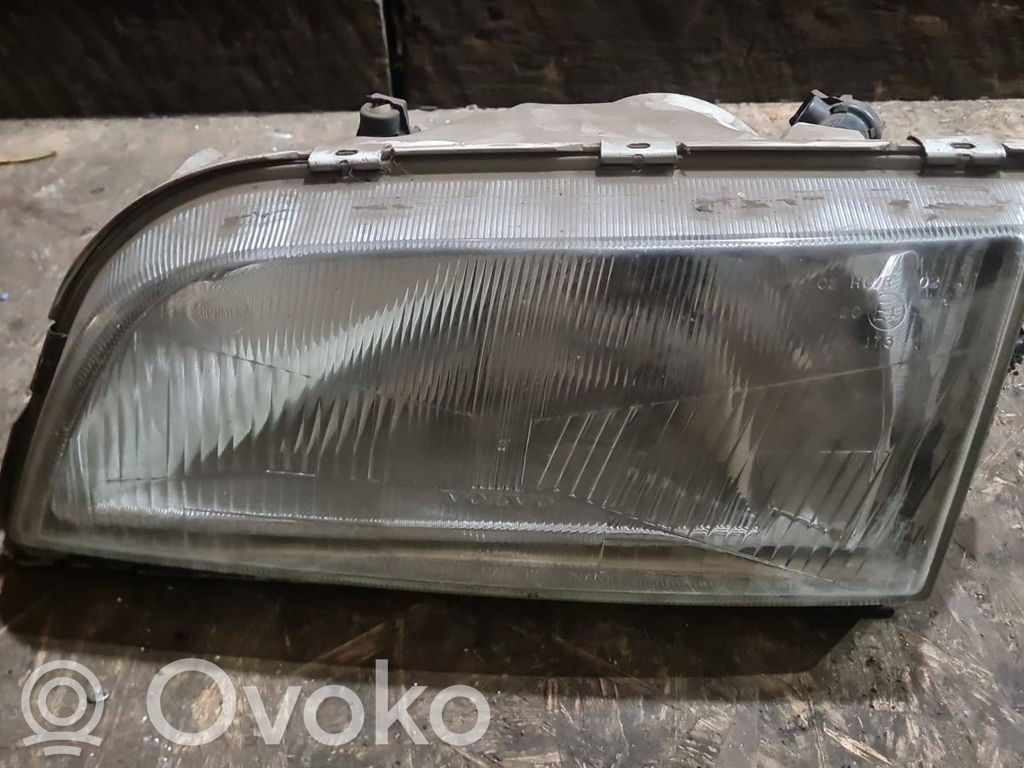 Volvo S40, V40 Headlight/headlamp 