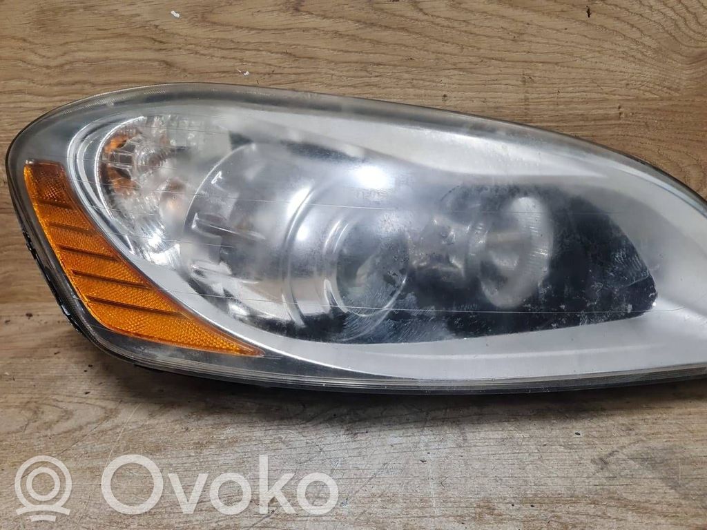 Volvo XC60 Scheinwerfer 