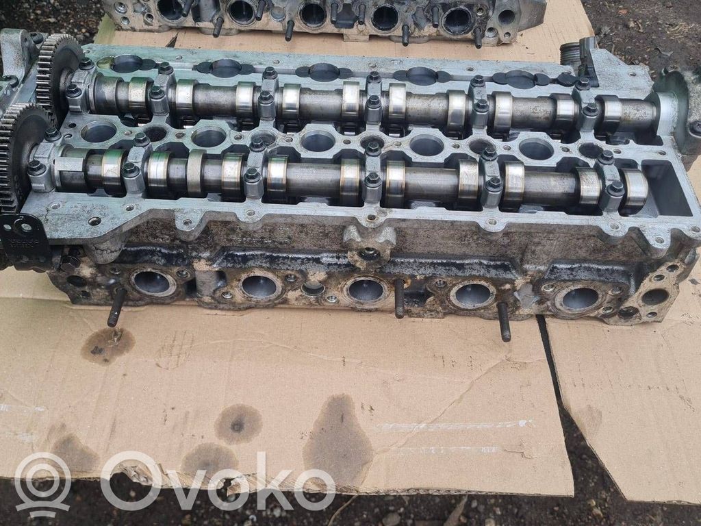 Volvo XC70 Engine head 