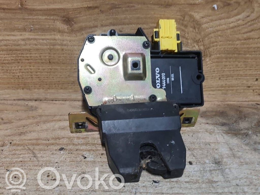 Volvo C70 Tailgate/trunk/boot lock/catch/latch 