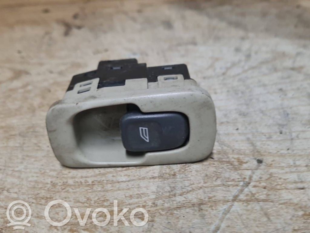 Electric window control switch   9476697
