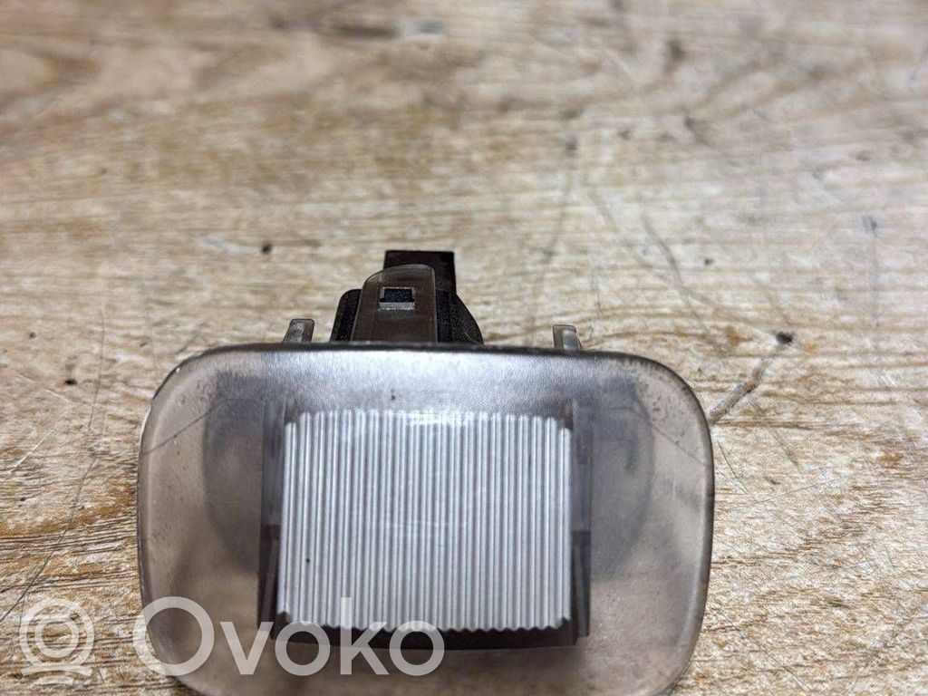 Volvo S80 Luz interna puerta trasera 