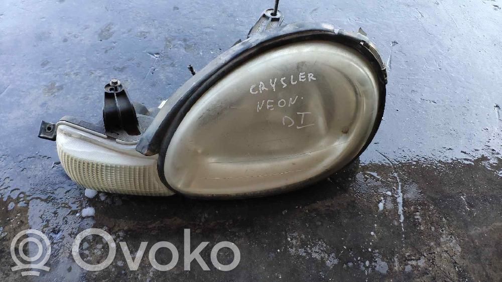 Chrysler Neon II Phare frontale 