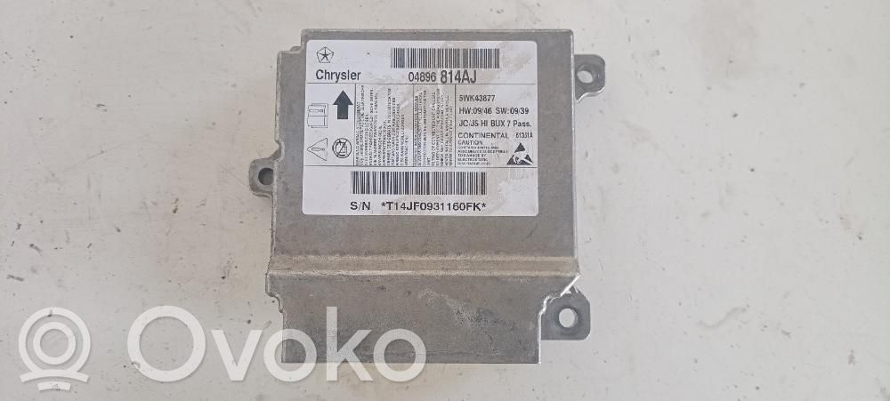 Unidad de control/módulo del Airbag   04896814AJ