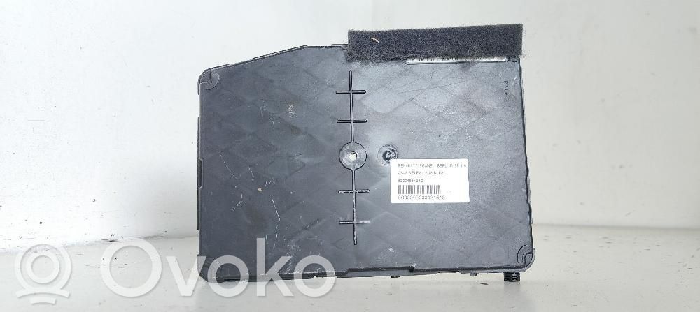 Renault Megane II Module de fusibles 