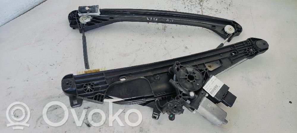 Peugeot 3008 II Macara ușă față cu motor 