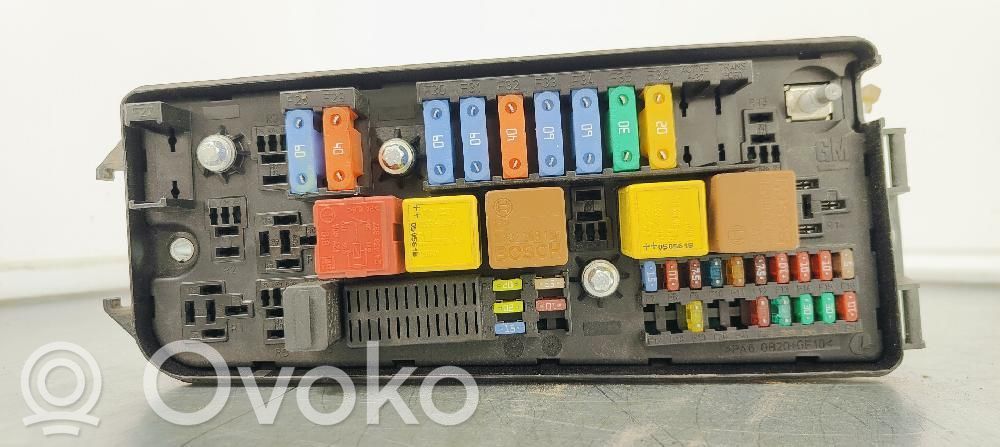 Opel Vectra C Modul siguranțe 