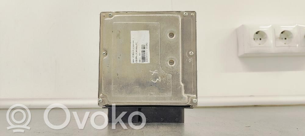 Unidad de control/módulo del motor   0281011121