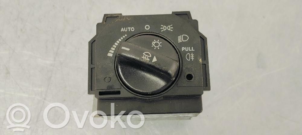 Jaguar S-Type Light switch 