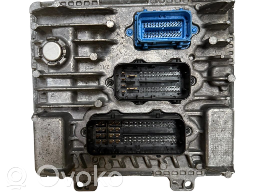 Opel Corsa E Engine control unit/module 