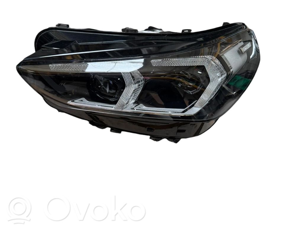 BMW X1 U11 Phare frontale 