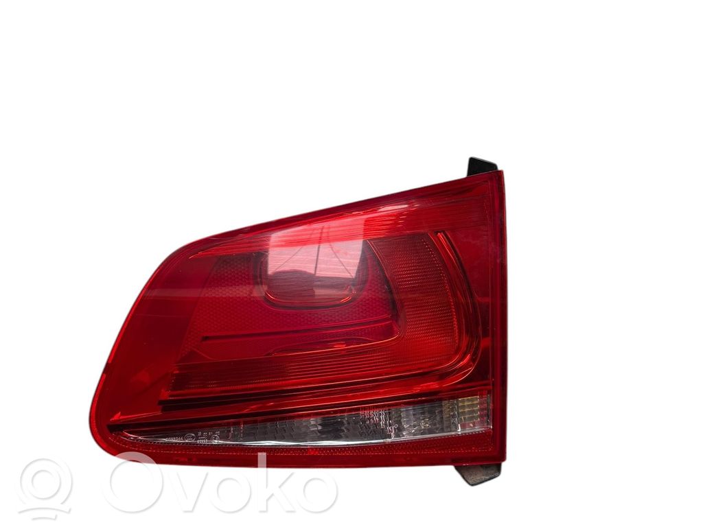 Volkswagen Touareg II Lampa tylna 
