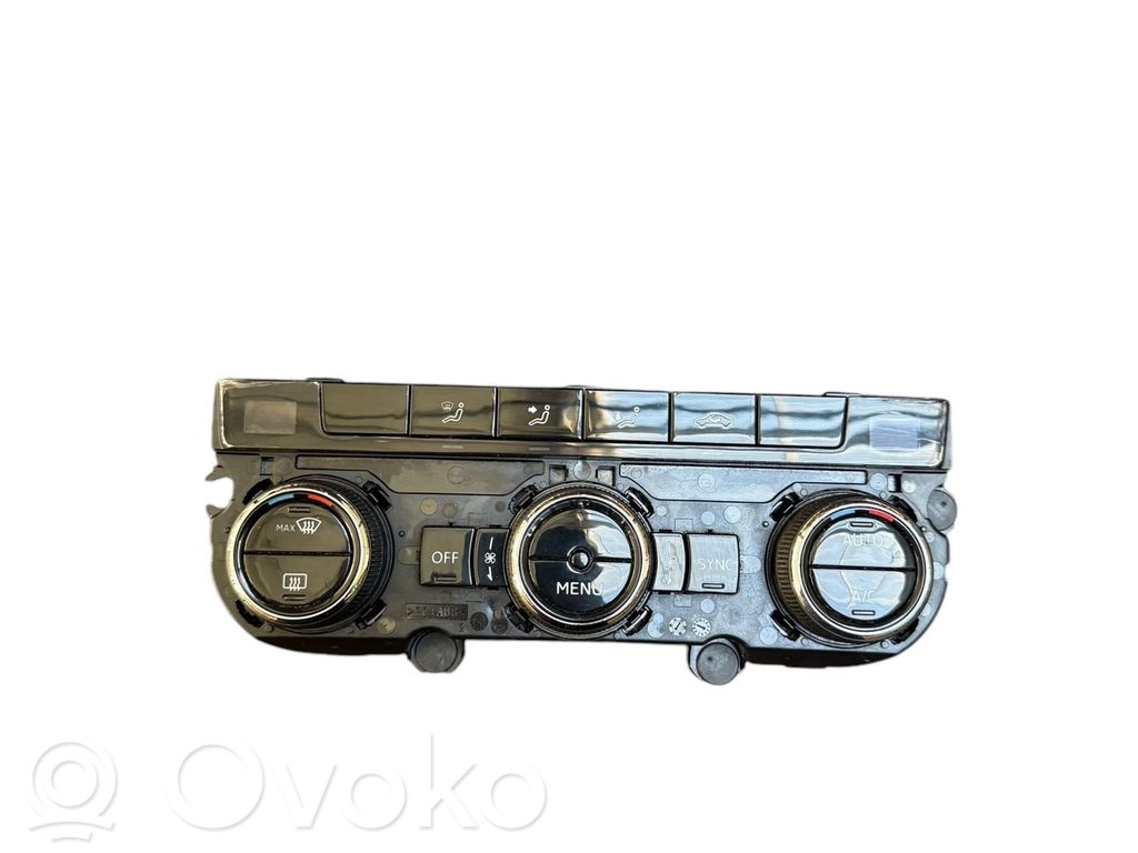 Skoda Octavia Mk2 (1Z) Panel klimatyzacji 