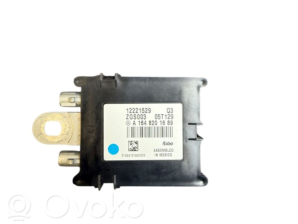 Mercedes-Benz GL X164 Amplificatore antenna 