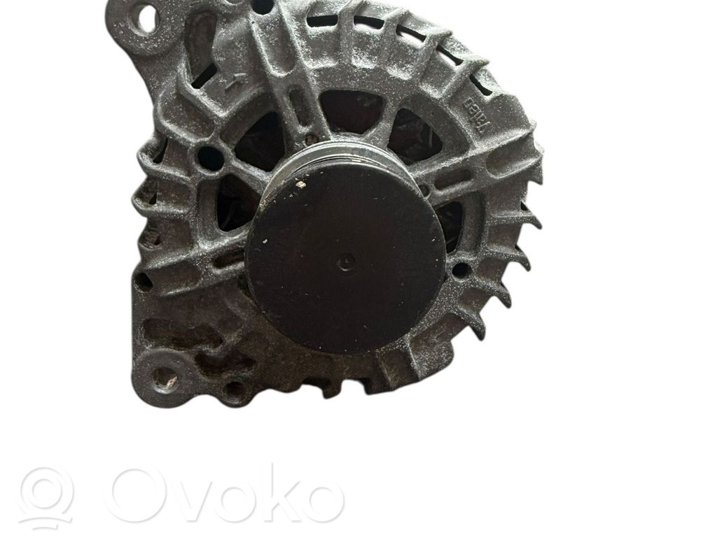 Volkswagen Golf VII Alternator 