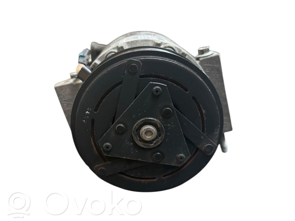 Compresseur de climatisation   8200848916A,1011210204,Z0006687A