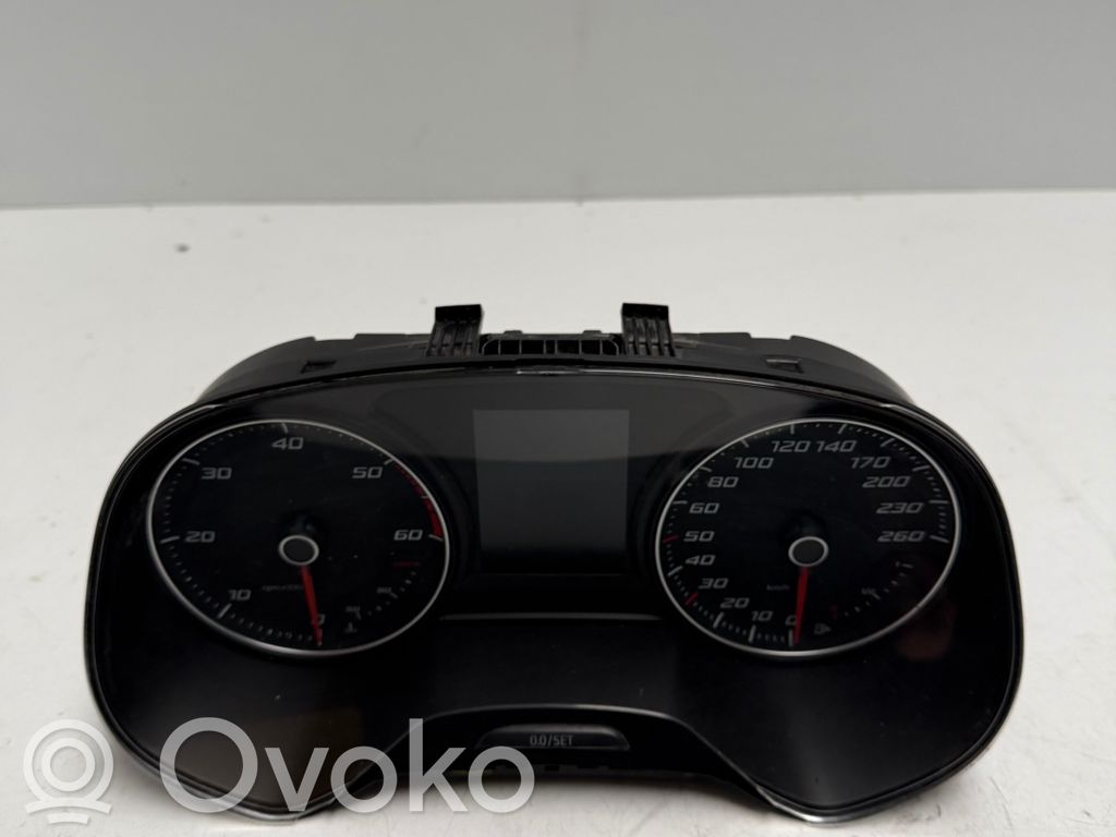 Seat Leon (5F) Spidometras (prietaisų skydelis) 