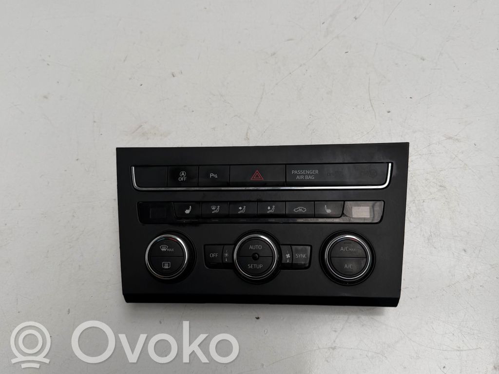 Seat Leon (5F) Climate control unit 