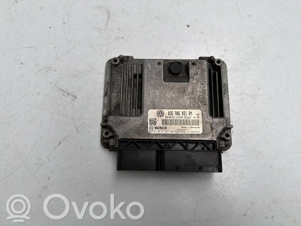 Volkswagen Touran I Engine control unit/module 