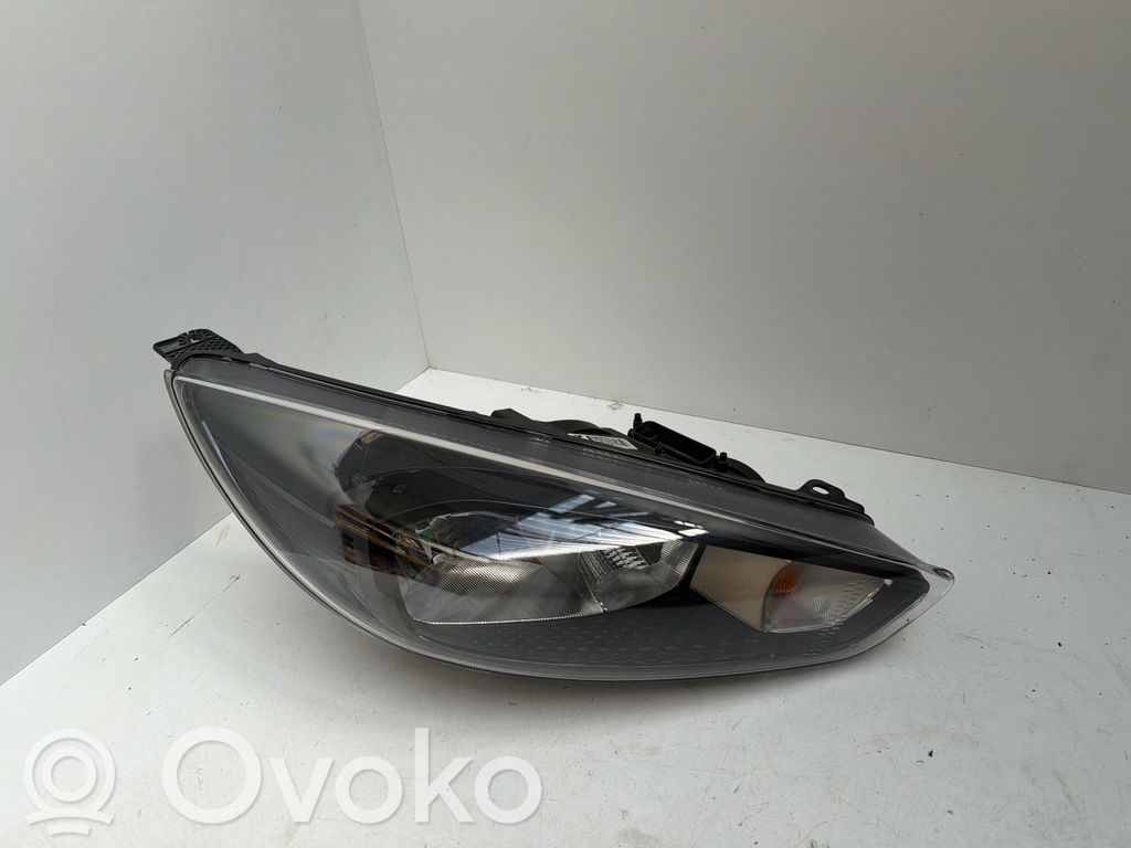 Ford Focus Scheinwerfer 