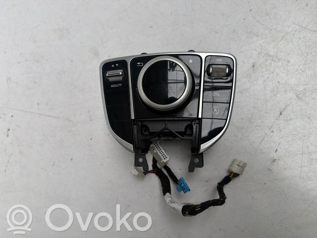 Mercedes-Benz C W205 Panel radia 