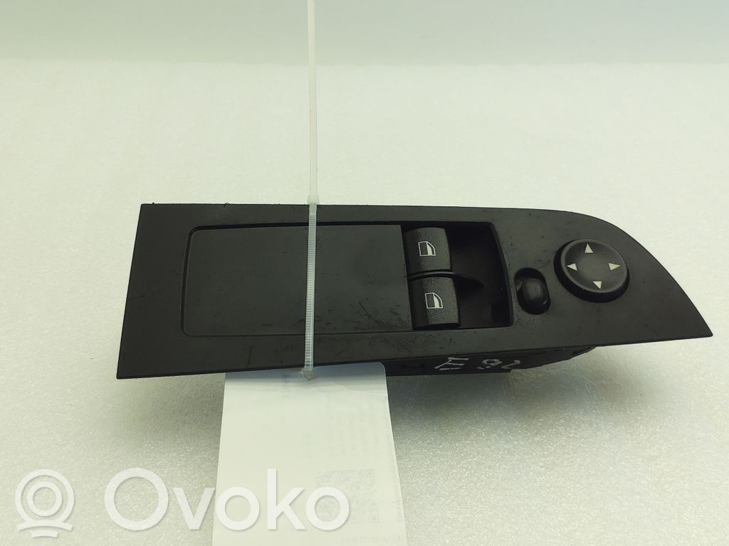 BMW 3 E92 E93 Electric window control switch 