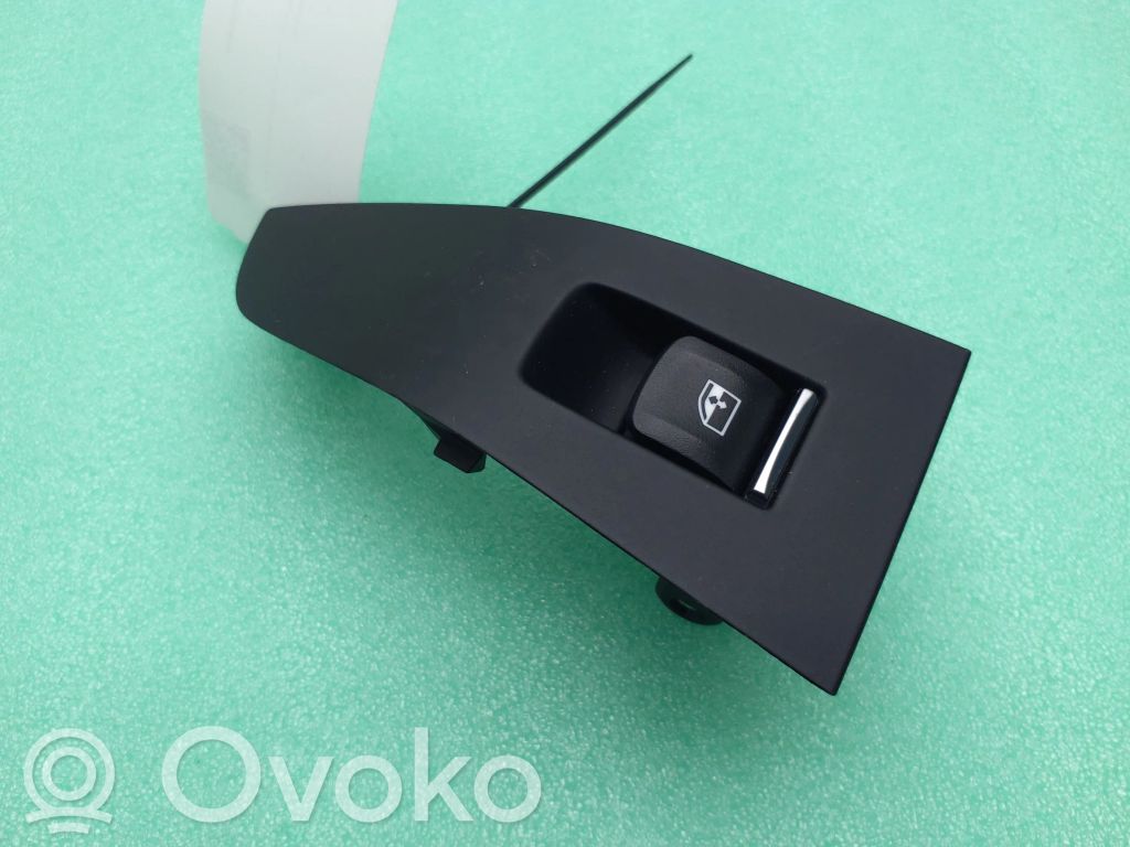 BMW X5 G05 Electric window control switch 