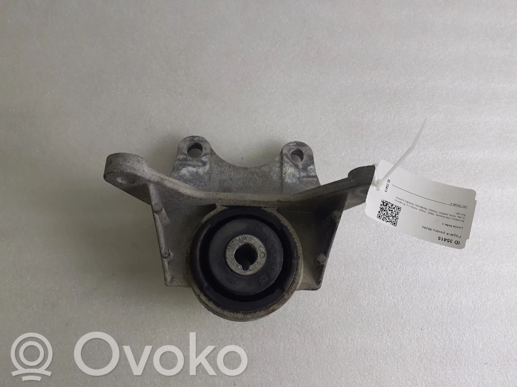 Lancia Delta Supporto della scatola del cambio 
