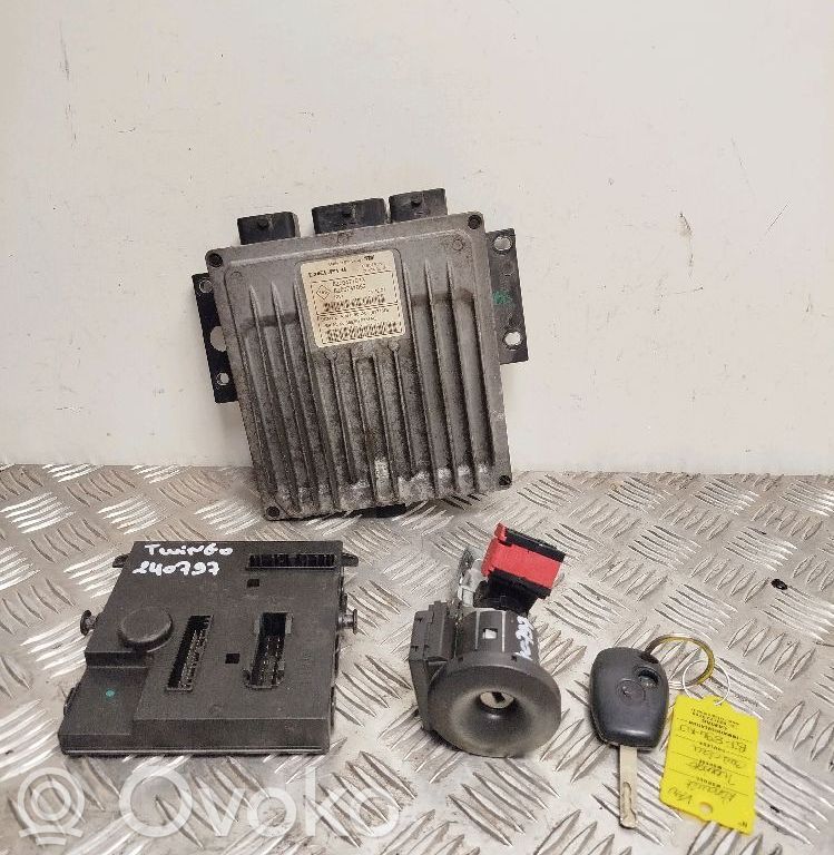 Engine ECU kit and lock set   8200836533A