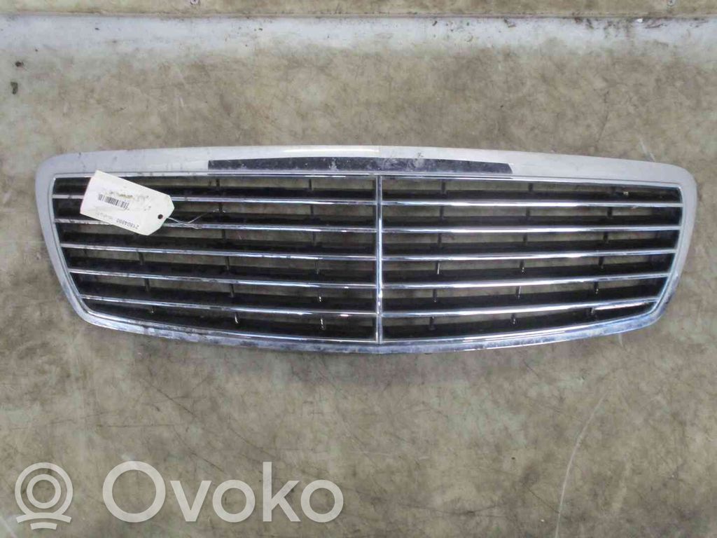 Mercedes-Benz E W211 Grilă radiator față 