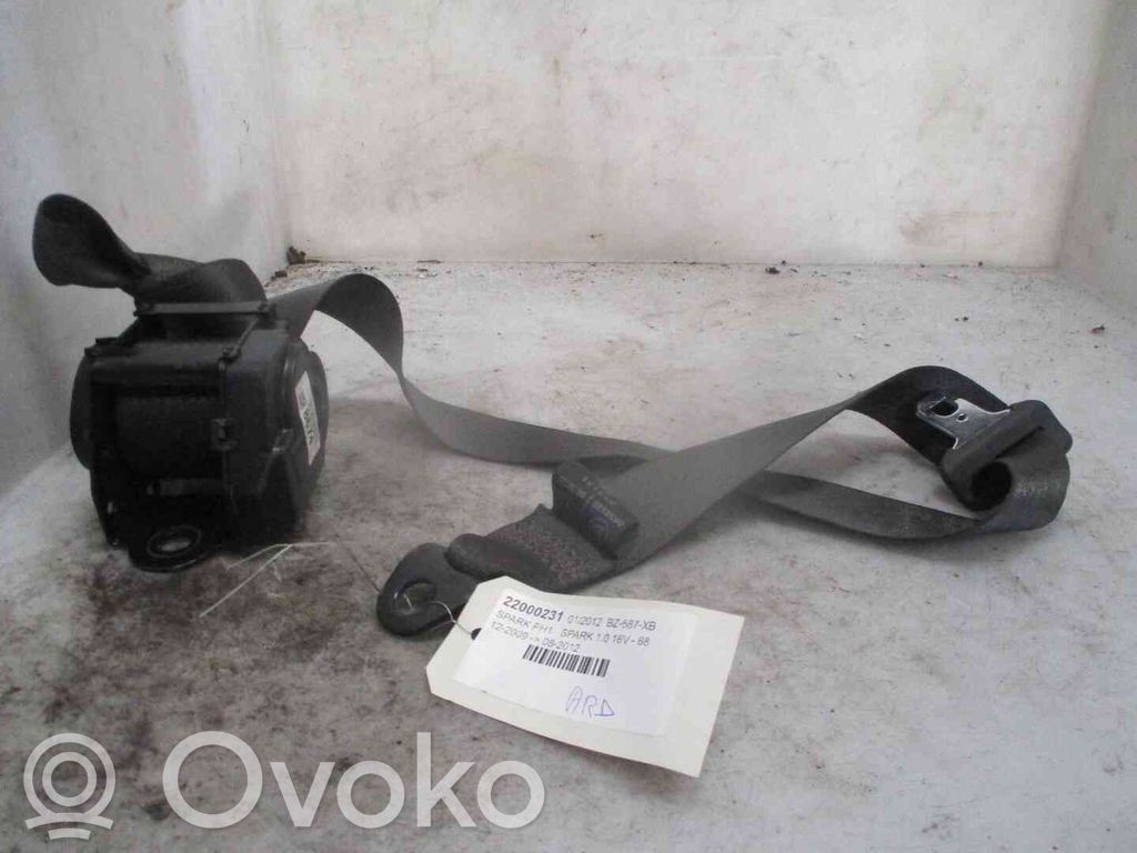 Chevrolet Spark Cinturón trasero 