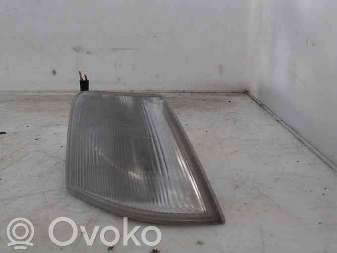 Citroen Xantia Semnalizator față 