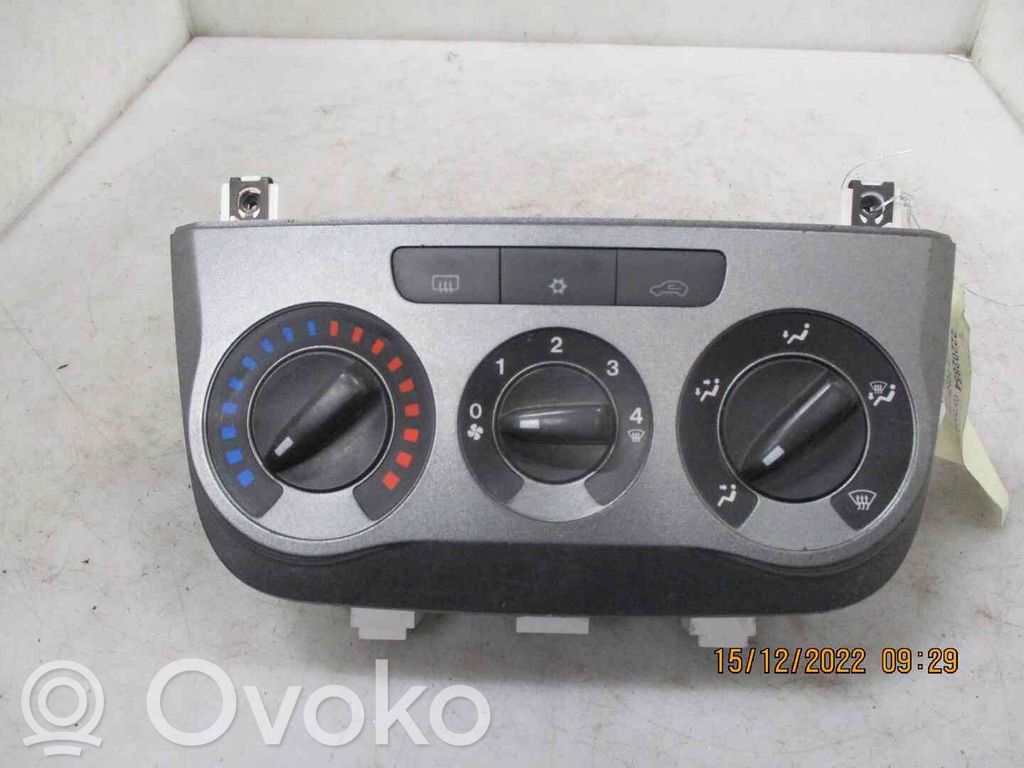 Fiat Grande Punto Panel klimatyzacji 