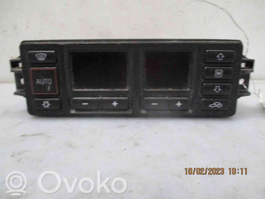 Audi A4 S4 B5 8D Centralina del climatizzatore 