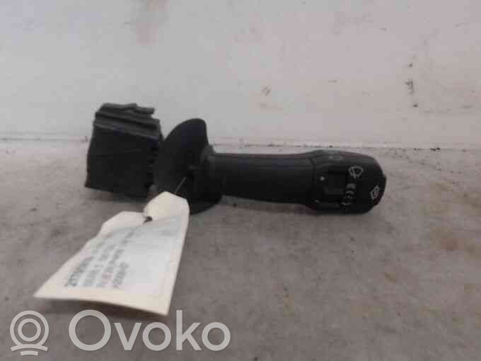 Schalter Hebel Scheibenwischer   61318352171,21701810,2502589,VDMS4