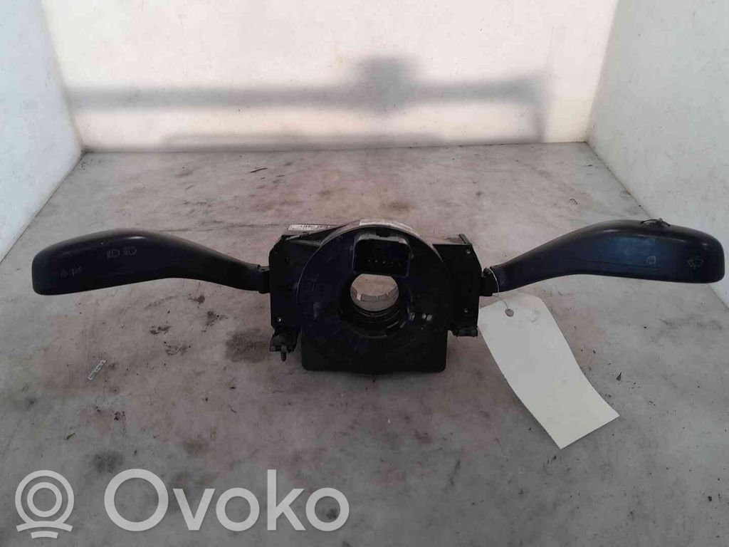 Volkswagen Polo Bloc semnalizator și ștergător parbriz