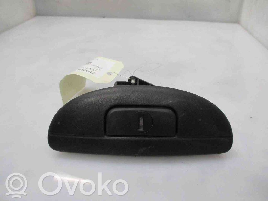 Renault Scenic I Tailgate/trunk/boot exterior handle 