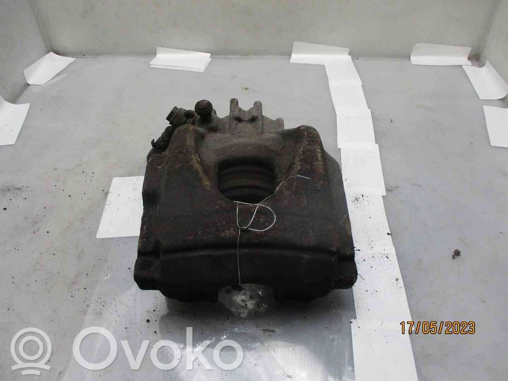 Citroen C5 Zacisk hamulcowy przedni 