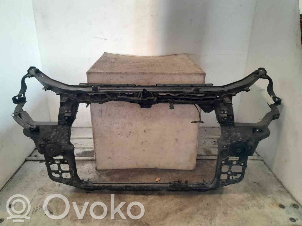 Hyundai Santa Fe Pas przedni 