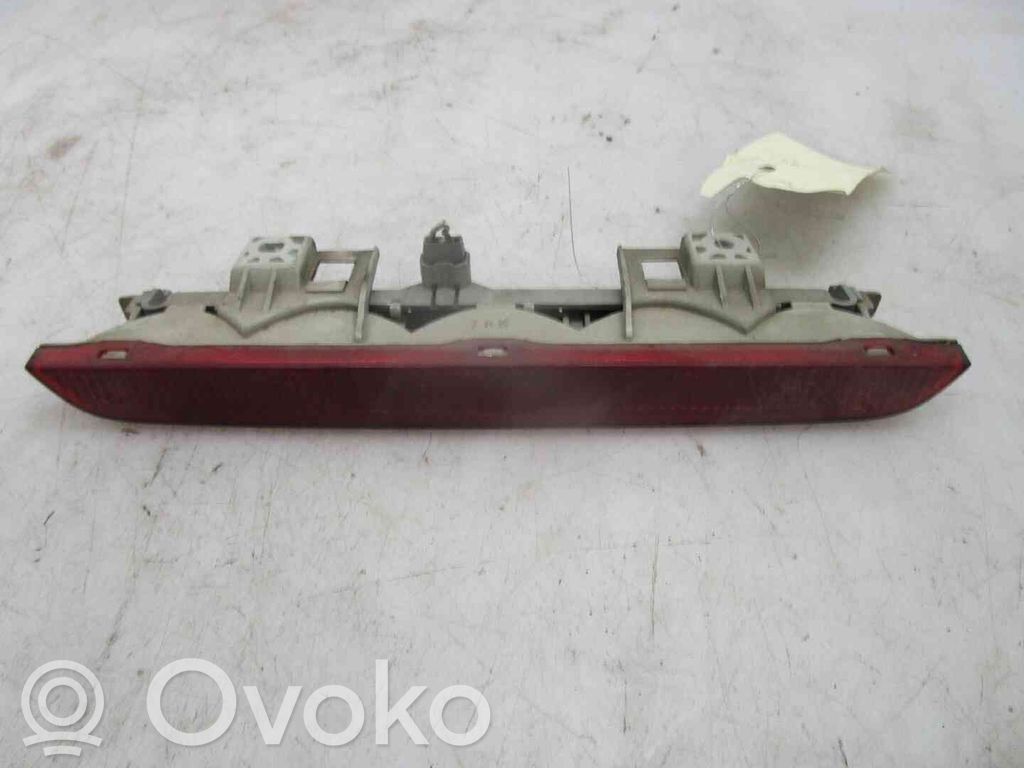 Toyota Corolla Verso E110 Third/center stoplight 