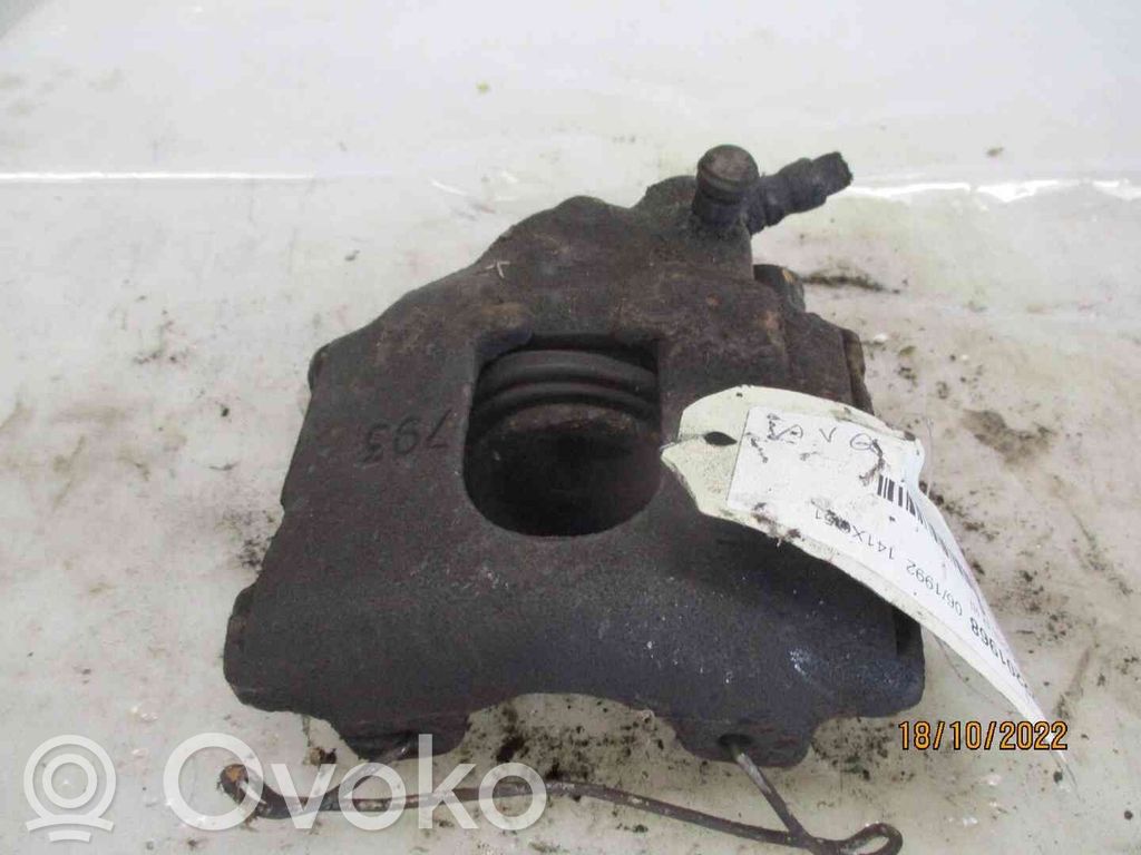 Ford Courier Zacisk hamulcowy przedni 