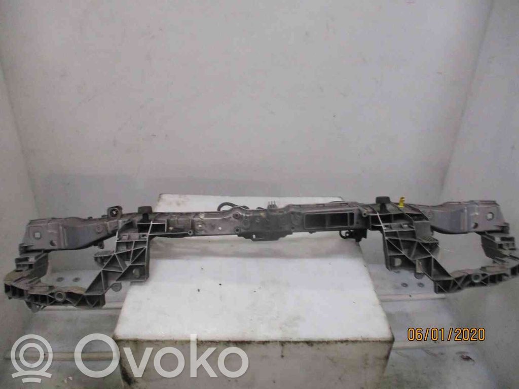 Ford Focus Panou suport radiator 