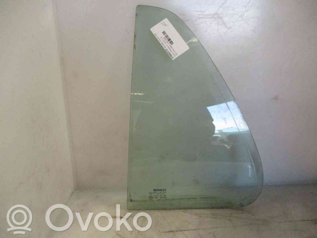 Renault Clio I Vidrio lateral trasero 