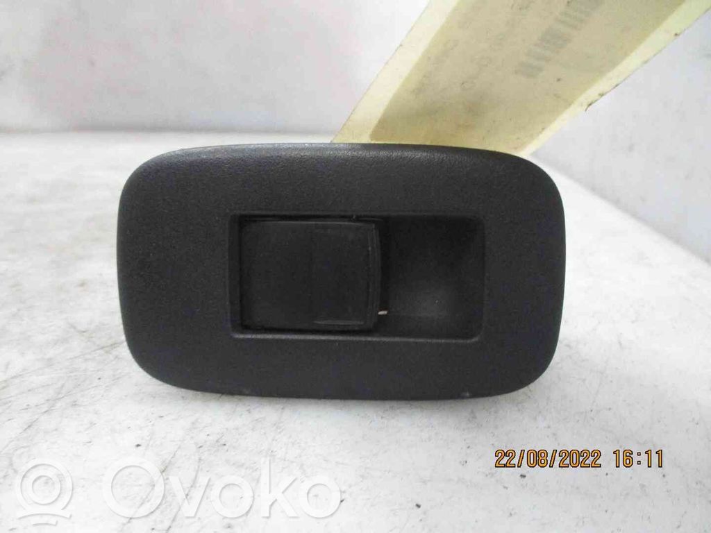 Toyota Aurion I Interrupteur commade lève-vitre