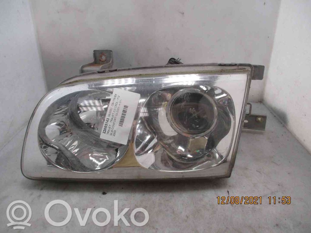 Hyundai Trajet Far 
