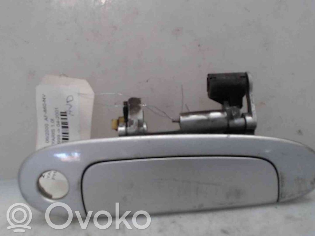Toyota Yaris Manecilla externa puerta delantera 