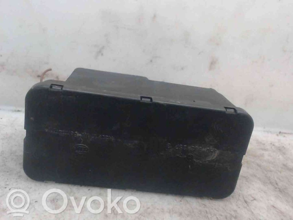 Volkswagen Golf III Unitate/modul de comandă închidere centralizată 